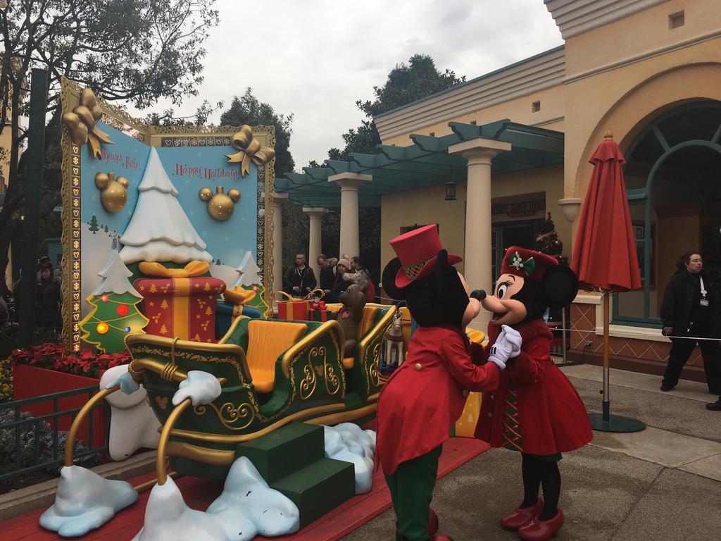 F&B'S Home Disneyland Paris Σερί Εξωτερικό φωτογραφία