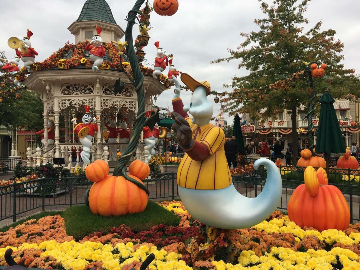 F&B'S Home Disneyland Paris Σερί Εξωτερικό φωτογραφία